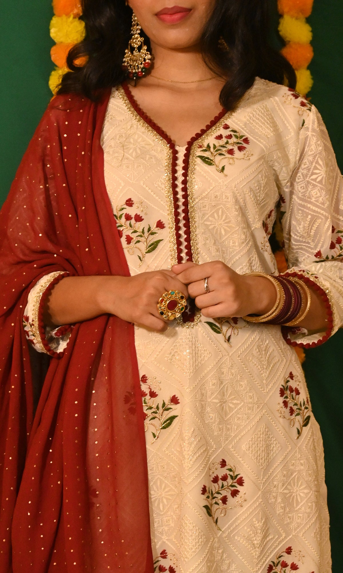 Gulzar: Kora and Maroon Chikankari Kurta with Pants and Dupatta (set of 3)