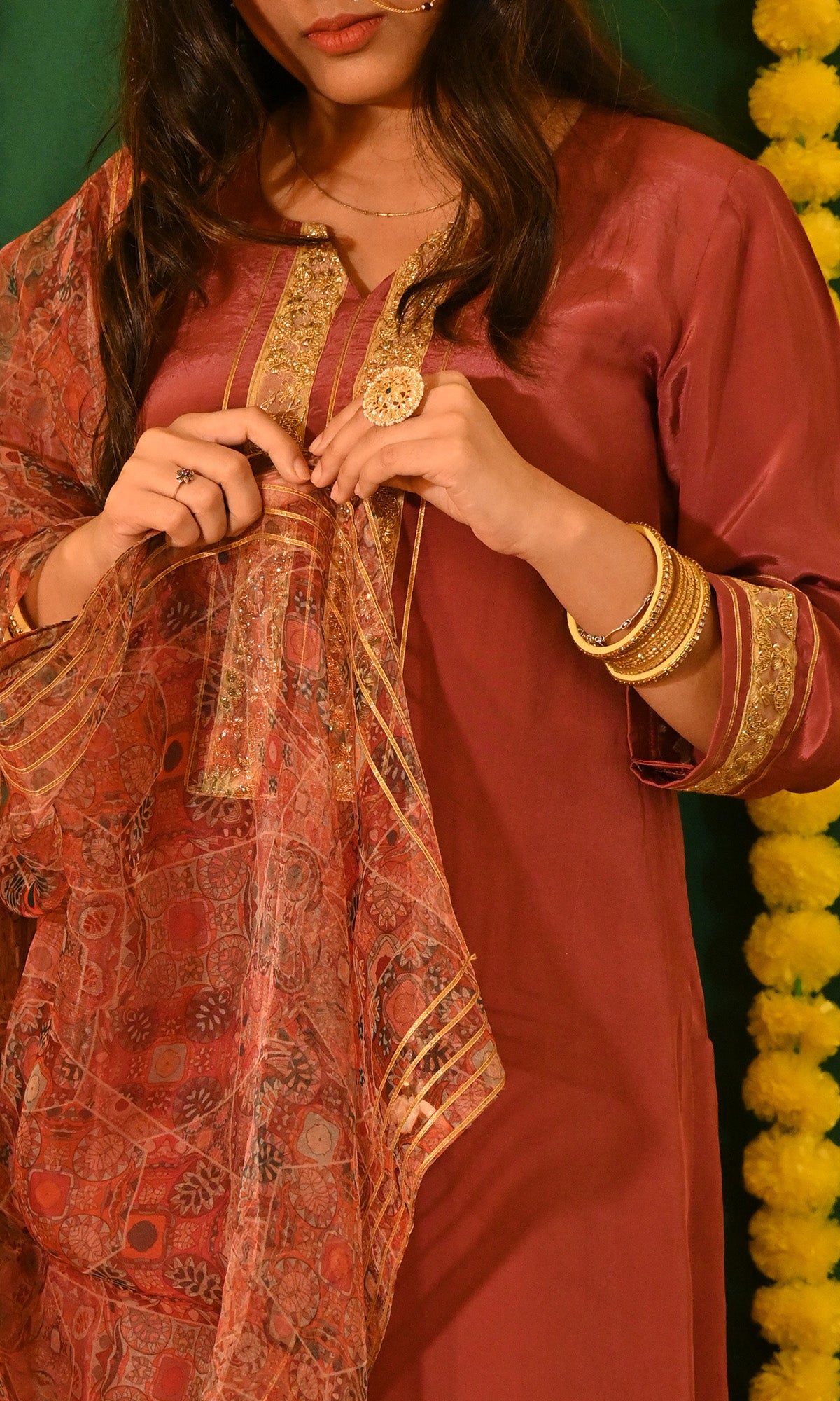 Noorani: Deep Brown Crepe Kurta with Pants and Dupatta (set of 3)