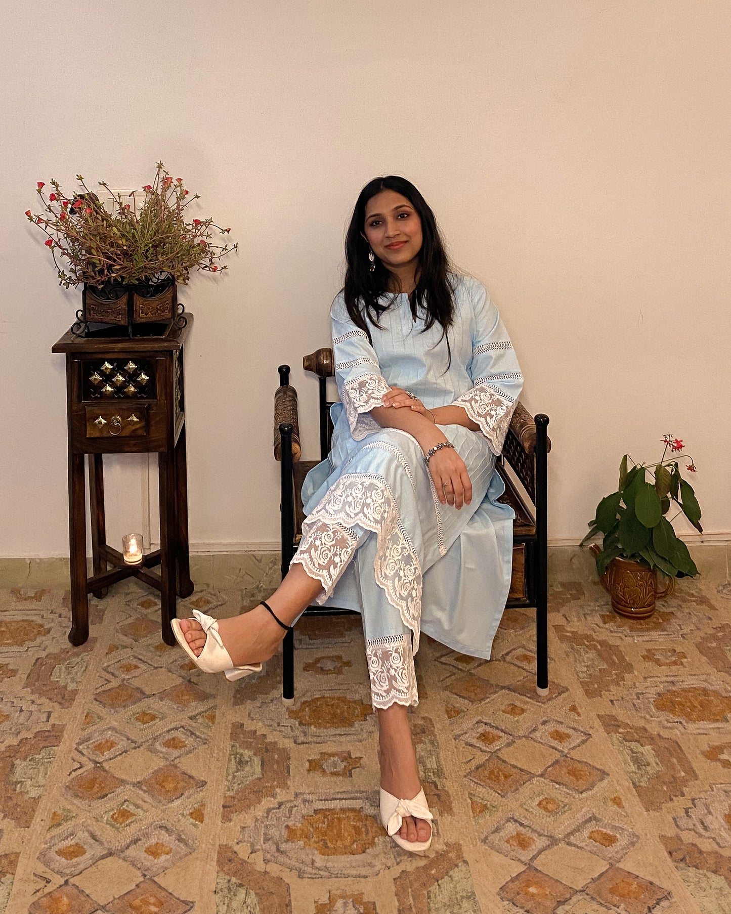Parinaaz: Pastel Green Cotton Lace Detailed Kurta with Pants (Set of 2)