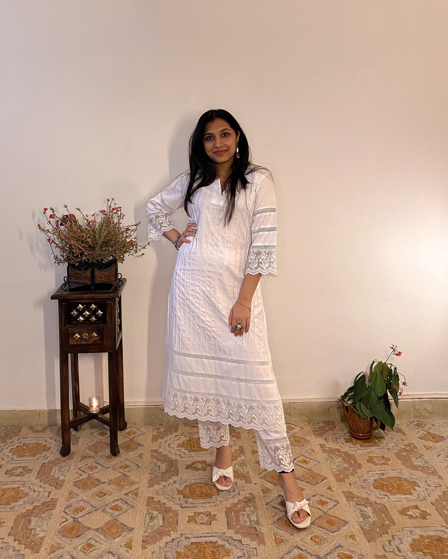 Parinaaz: Pastel Green Cotton Lace Detailed Kurta with Pants (Set of 2)