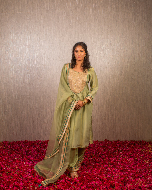 Afsana: Green Embroidered Tissue Kurta with Pants and Dupatta (Set of 3)