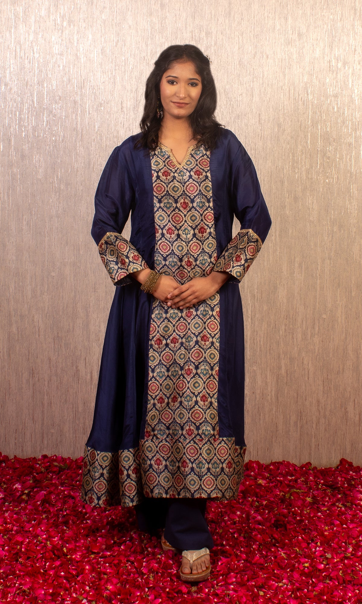 Zeba: Midnight Blue Kalidar Kurta with Pants and Dupatta (Set of 2)