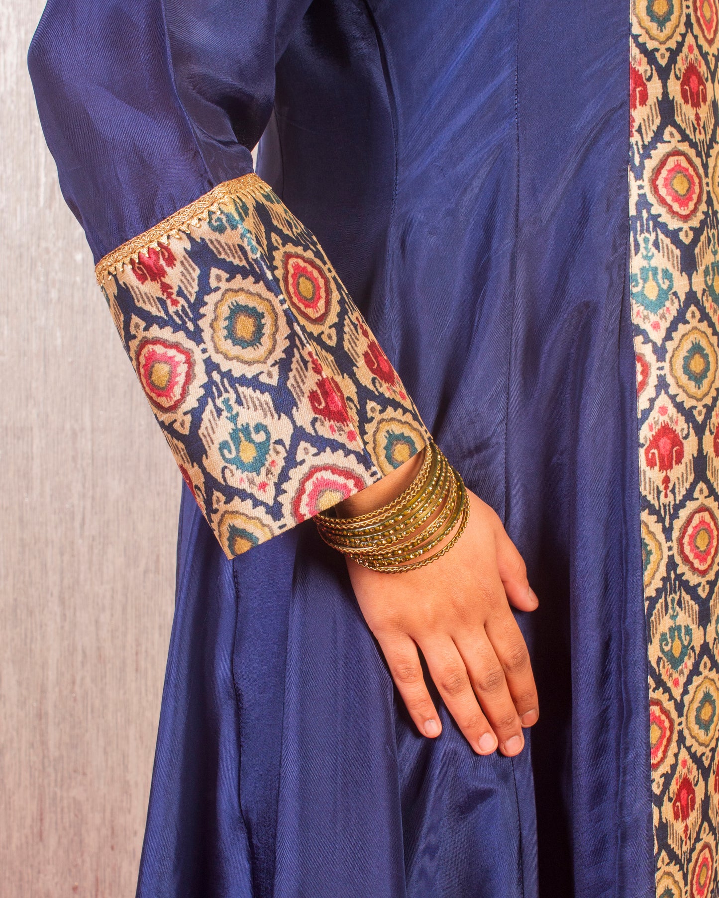 Zeba: Midnight Blue Kalidar Kurta with Pants and Dupatta (Set of 2)