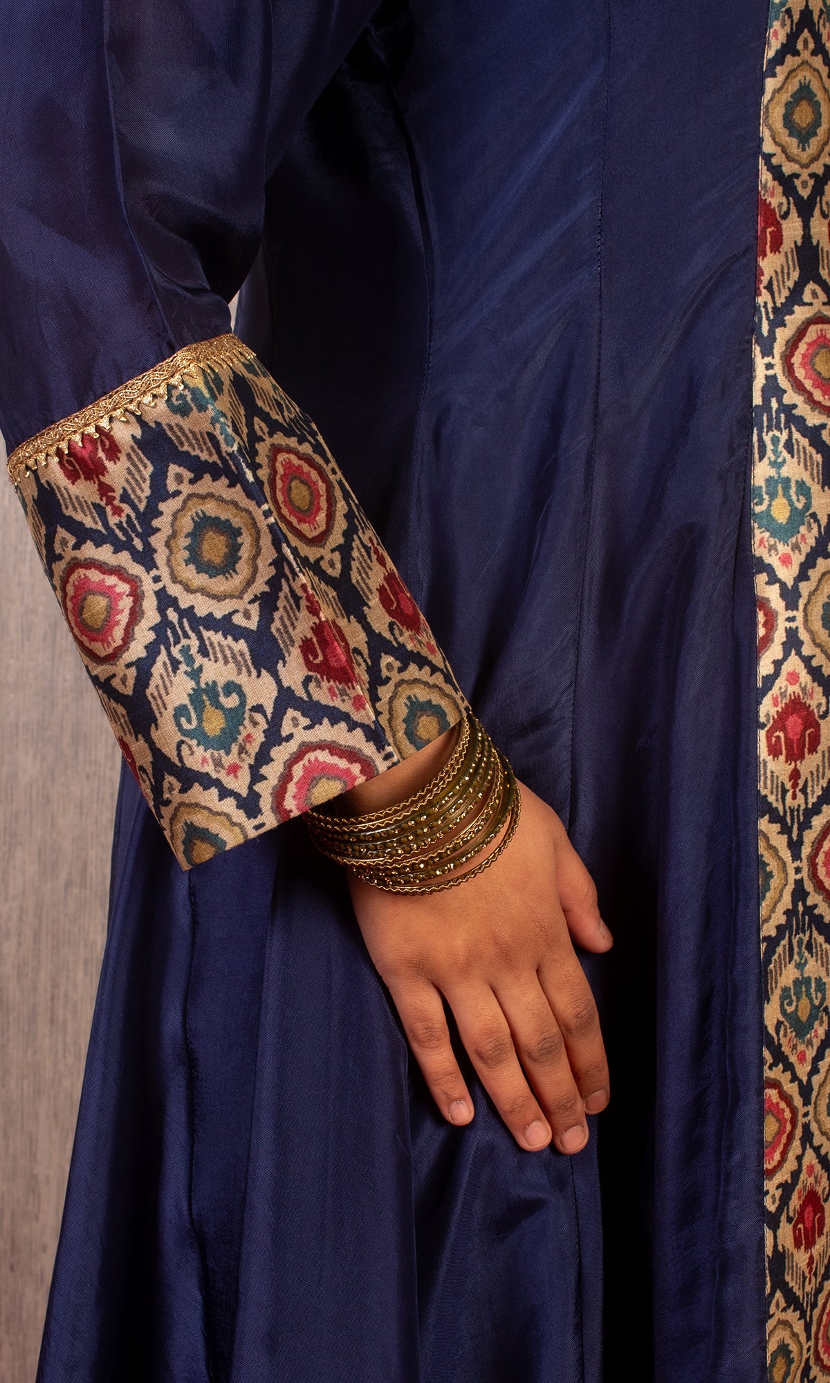 Zeba: Midnight Blue Kalidar Kurta with Pants and Dupatta (Set of 2)