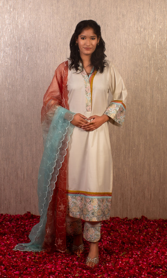 Saher: White Multi-Coloured Patched Cotton Kurta Set (Set of 3)