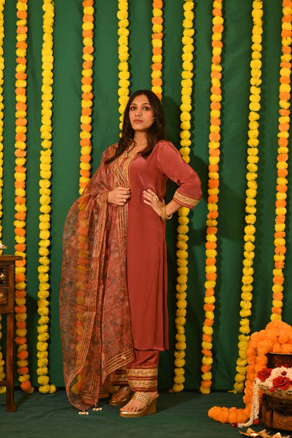Noorani: Deep Brown Crepe Kurta with Pants and Dupatta (set of 3)