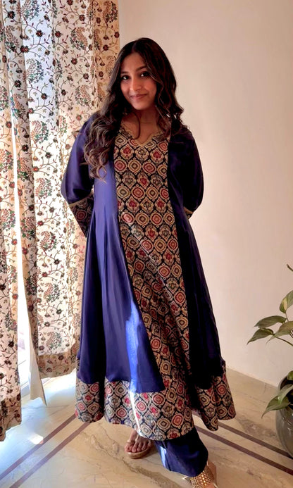 Zeba: Maroon Kalidar Kurta with Pants and Dupatta (Set of 2)